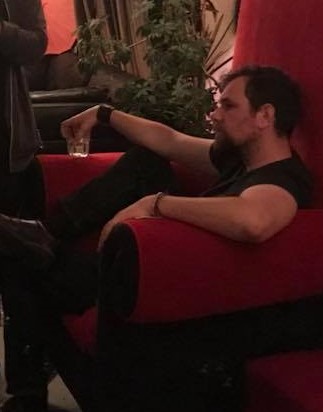 File:Steven in the chair.jpg