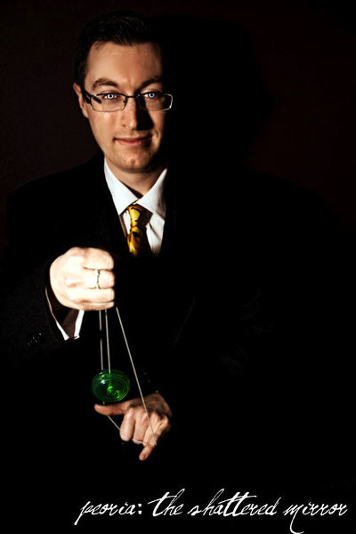 File:Alec.peoria.eyes.jpg