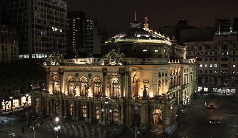 File:Theatro Municipal de São Paulo.jpg