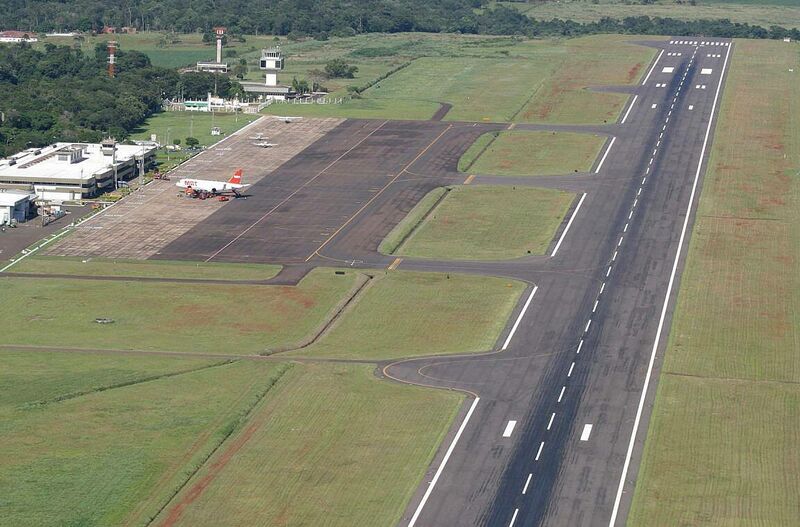 File:AeroportoRezende.jpg