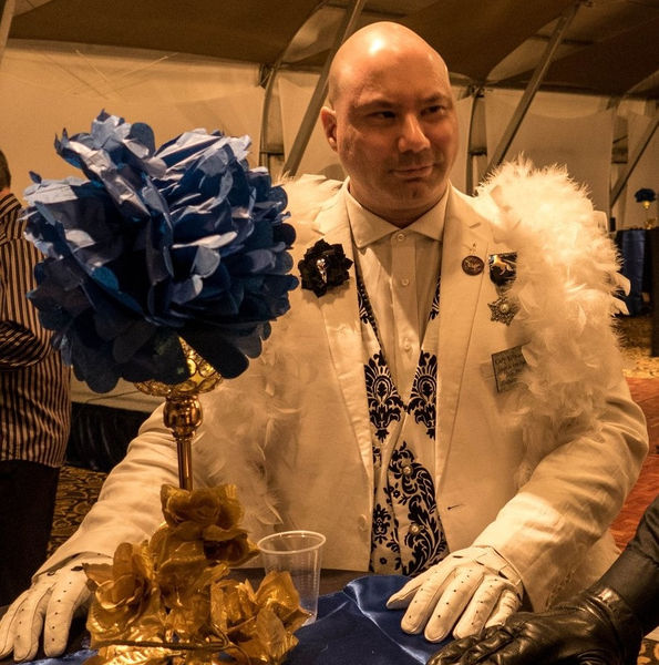 File:GaryKublaWhite2019.jpg